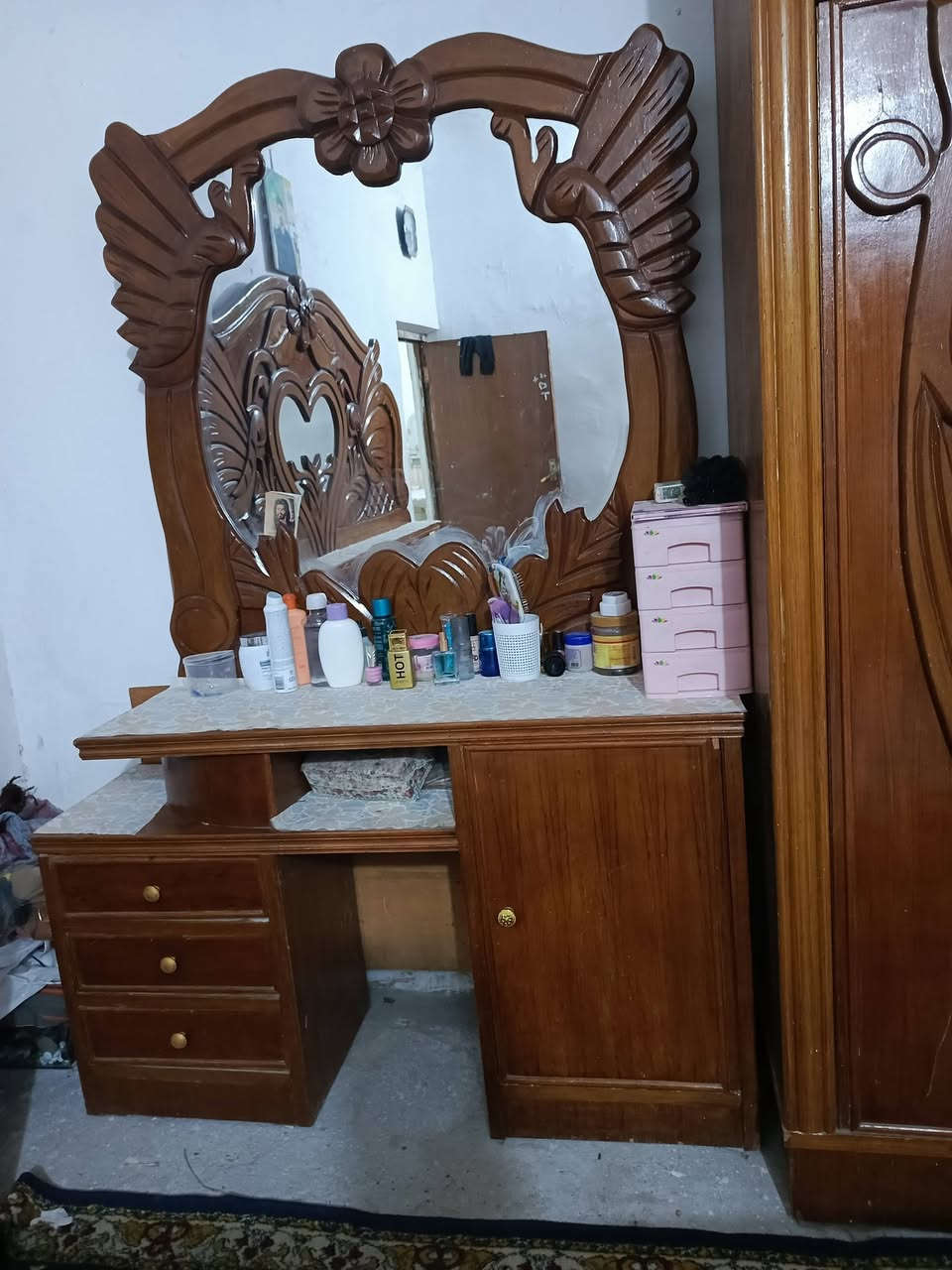 غرفه عراقيه اصليه ب500 مكانها في بغداد غزاليه شارع المشجر للاستفسار الاتصال على هذا الرقم ***********
