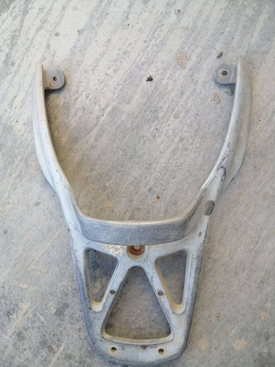 غراض اكزز ١٠٠ خبط
مكاني كربلاء
ماعندي توصيل
***********
