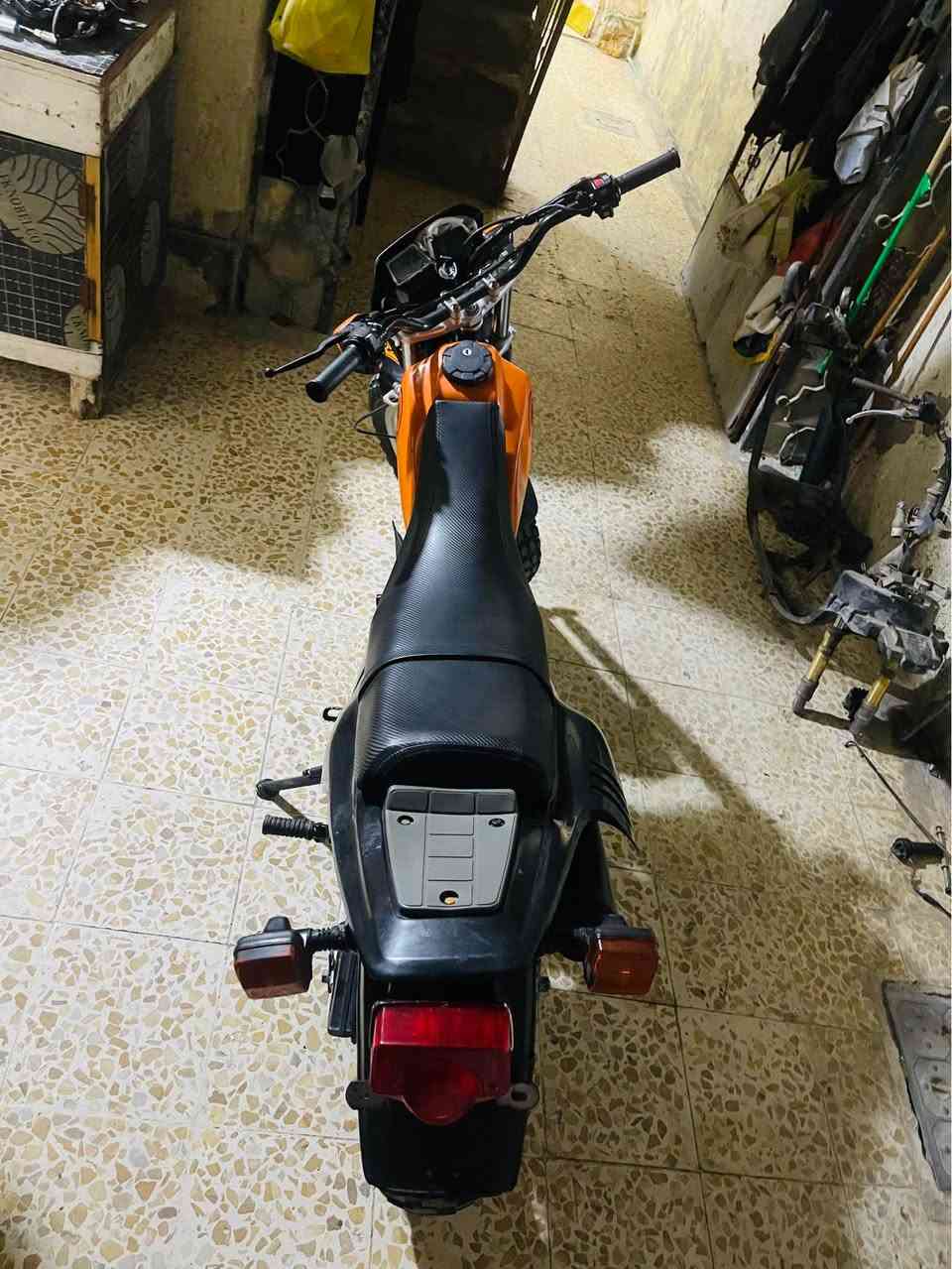 سعرها 900 وبيها مجال ياماها  محرك 125  Yamaha TW قفاز جبلي حديث اوراق كاملة  دراجة جديده وما مفتوحة وكهربائيات كلها شغالة سلف هندر كلها منطول الطول ما بيها اي نقص مكاني ميسان الماجدية شراي اتصل وتدلل *********** Singapore

