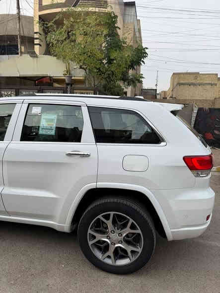 سلام عليكم جيب اوفر لاند 2020 كفاله عامه تايرات شركه بيها وغراضها بجيس شرط 
قطعه نادره ماشيه 22 الف م حقيقي شرط فحص جهاز  جديده حيل باسمي  تحويل مباشر فول اعلى مواصفات 
السعر.  335 وبيها مجال فقط للشراي
***********
