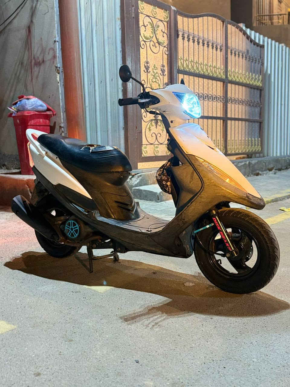 ماكس عدله نضيفه 90 /100   دراجه مكينه خير من الله كلاجات رياضي درالله تاخذهة او ربع   ما تصرف عليه  سلف نكره هندر شغال كابريتر اصليه سلف بل ملح ابري امامي خلفي دراجه مابيهة اي نقص 🗯 ملاحضه لمرايت مو مالاتي ول كبق افلاوين هم  السعر 850 اوبيهة مجال قليل كلش بياع شراي لا تكسر فدوه كلبك متفيدت اعبر المنشور رجائن المكان شعب مقابيل سما بغداد  ***********
