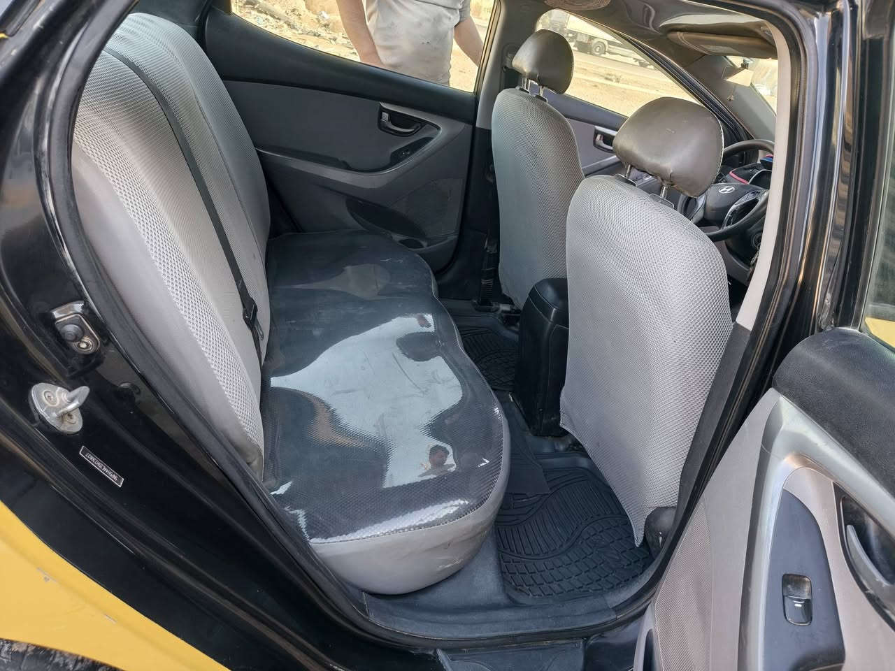 النترة 13 مكينة 1800 بيها جاملغ امامي فقط الباقي السيارة ليبل واحد
رقم كربلاء ما ساقطة السنوية بيها بعد سنة 
 مكاني بابل حله 
سعرها 95 
بيها منظومة غاز يعني صرف ماكو دونز ماكو 
حدادية جديدة 
تايرات جدد 
تبريد ثلج 
*********** بي واتس
