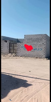 السلام وعليكم بيت للبيع غرفتين وصاله وديوان ومطبخ يحتوي عله حمامات خار...