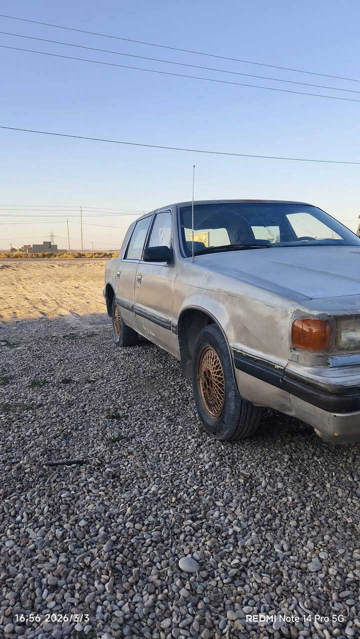 دوج امريكي موديل 1993 رقم ديالى سنويه 27 تحويل مباشر محرك كورلا 2200 تدفئه تبريد شغال ثلج جديد لا تنقيص ولا تبخير  صدر خلفي امامي جديد دبلات جديد بس الامامي ع يمنه كصير بي طبه قويه الجام الاماميه ع يمنه مكسوره كشنات كهربائيات 
كهربائيات كلها شغاله حماوه دهن بانزين كله شغال لايت ضعيف 
سعر 18 وبيها مجال 
مكان ديالى دلي عباس 
***********
