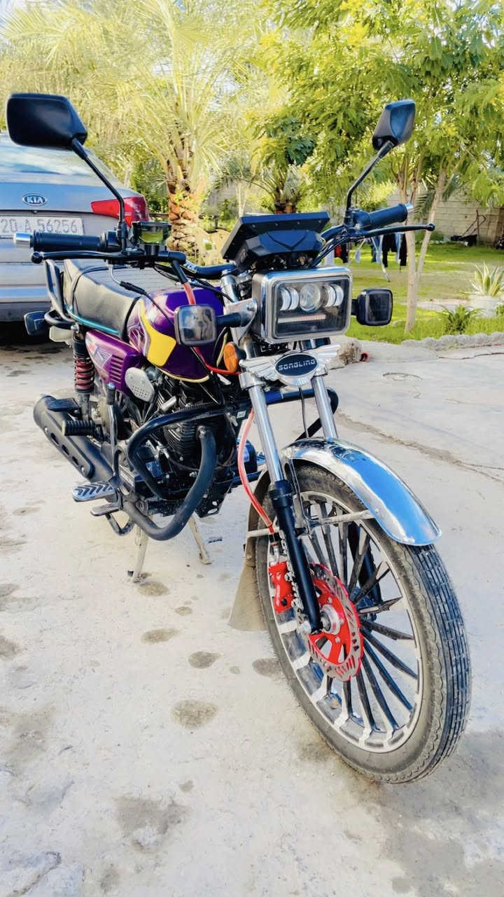 ماطور ايراني موديل 2026 محرك 200cc مستخدم فقط شهرين فول مكفول شرط تفحص وتاخذ اوراقة كاملة مع الجامة الامامية وسكان رياضي+سكانة الابلادي للبيع السعر مراسلت الصفحة او الاتصال على هاذا الرقم *********** @إشارة
