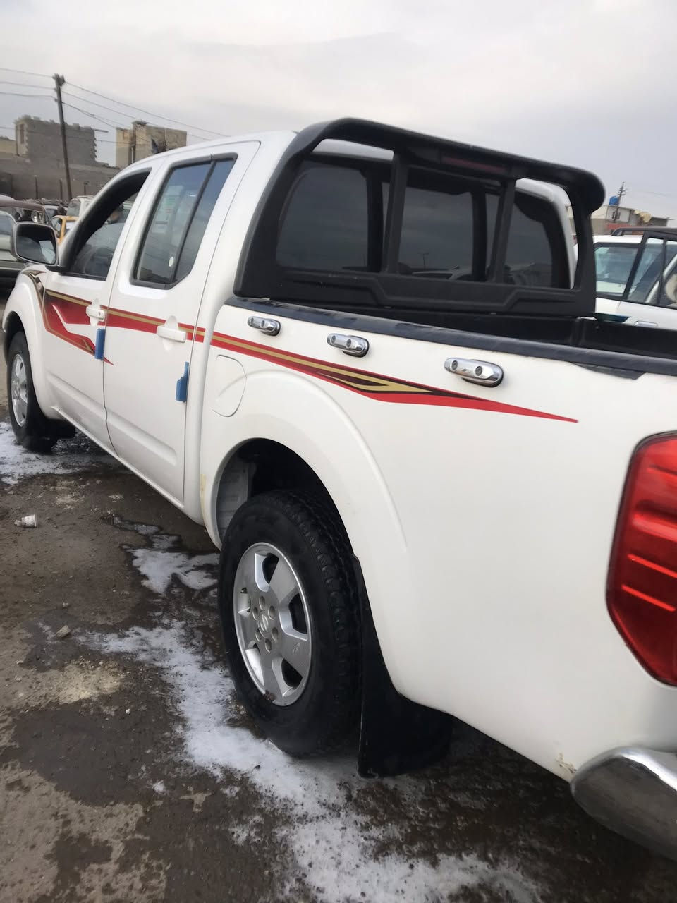 سلام عليكم نيفاره مديل ٢٠١٢sE دوشمه جديده تخم تاير دهن لكي مولي سياره مامتعوبه ستخدام شخصي بيه صبغ فقط جاملغ  نصه اثر شخوط ابيعلك على سونار رقمه مميز اربع ارقام نكليزي مكان بغداد  سعر ١٢٢غير متوفر على الفيس ***********
