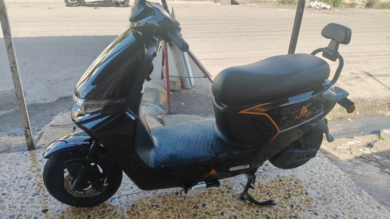 مطور مستمعل سبوع للبيعالسعر 600رقم الموبيل ***********
