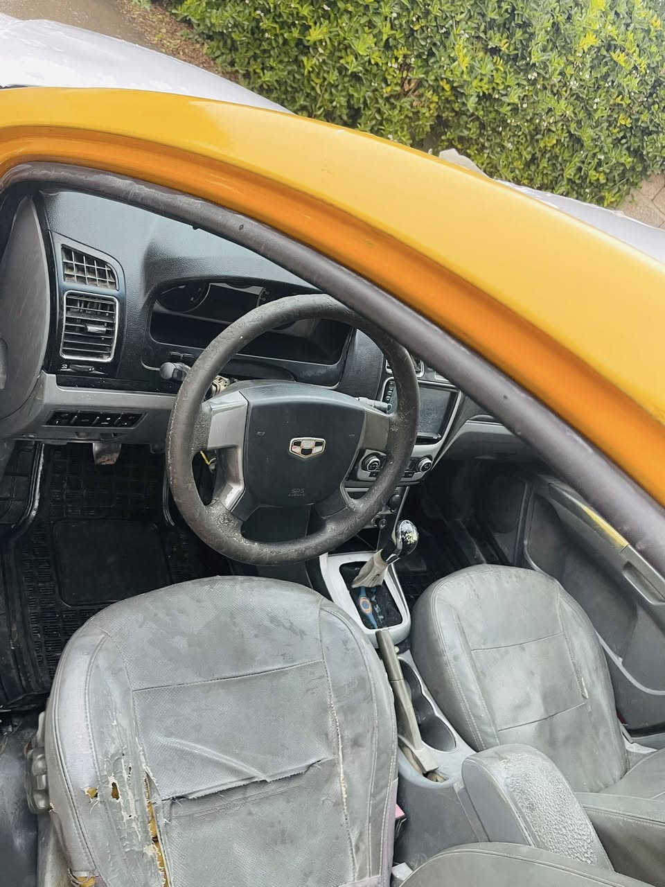 سلام عليكم سياره ام كراند موديل ١٤سياره جاهزه بدون تحويل ماندل راعيها اتكفل سرقه وعشائر مكينه كير مكفولات تخم تاير جديد صدر امامي خلفي جديد حداديه جديده دوشمه جلد شاشه اندويد كشرها كبال عينك كهربائيات كله شغاله سنويه نافذه لغايه ٢٢ عضم عاج رايده ب١٦وبيها مجال شي قليل مكاني بغداد المدائن ًً'''''''''''''
‭  ٠٧٧٠ ٨٨٩ ٧٣٠٥‬
