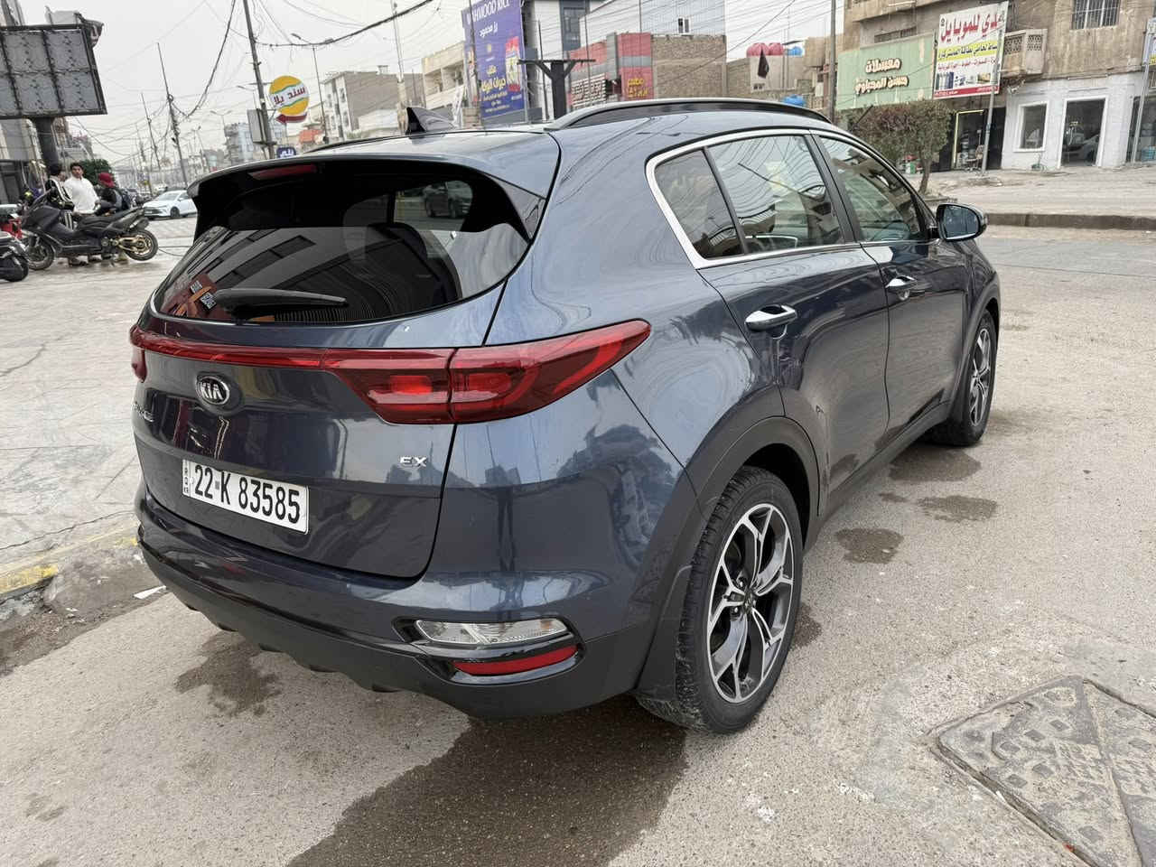 السلام عليكم سبورتج موديل 2022
حادثها مرفق مع الصور تبديل جاملغ امامي ومصبوغ فقط وجاملغ خلفي بارد بدون دواخل مكينه كير كفاله شرط الفحص ماشيه 45 ميل السياره موصفاتها فول الفول عابر الجيتي لاين كشنات جلد تدفئة كراسي كهرباء تحكمات ستيرن بنورما ثلاث انضمة قيادة مري شفط رادرات أمام خلفي توقف ذاتي قياده الي تحديد مسار وبعد هواي مواصفات بيها السياره جديده بسمي هزه وفحص قبل سبوع من سويتها سنويه لل 2029 تريد وكالة تريد تحويل مجانا 
السياره معروضه ب190 وبيها مجال بسيط مكانها بغداد 
تليفون ***********
