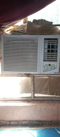 مكيف جديد راديتر نحاس شغال فول السعر 350وبي مجال قليل 07815582399