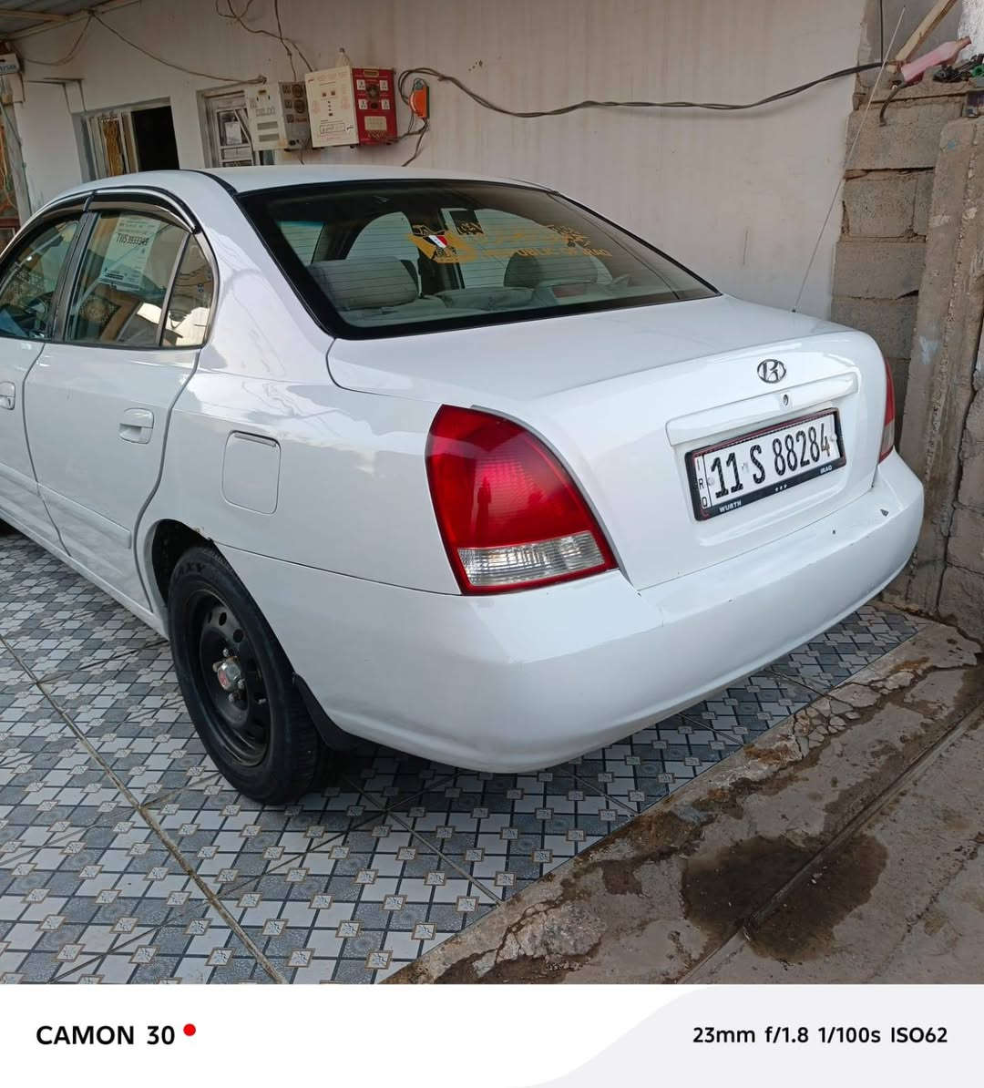 السلام عليكم ورحمه الله وبركاته عندي سياره نوع النترا موديل 2001 سنويه صاقطه صار شهر رقم دولي  هزه جديده مشروع  وطني شرط التحويل كير محرك شرط اوتماتيك تبريد تدفئه صدر جيد جداً صبغ للجماليه الون فقط  ابيض السعر 68 وبيه مجال قليل وإذا اكو مراوس حسب القناعه مكان ديالى الخالص ناحية السلام دلي عباس رقم صاحب السياره ***********
