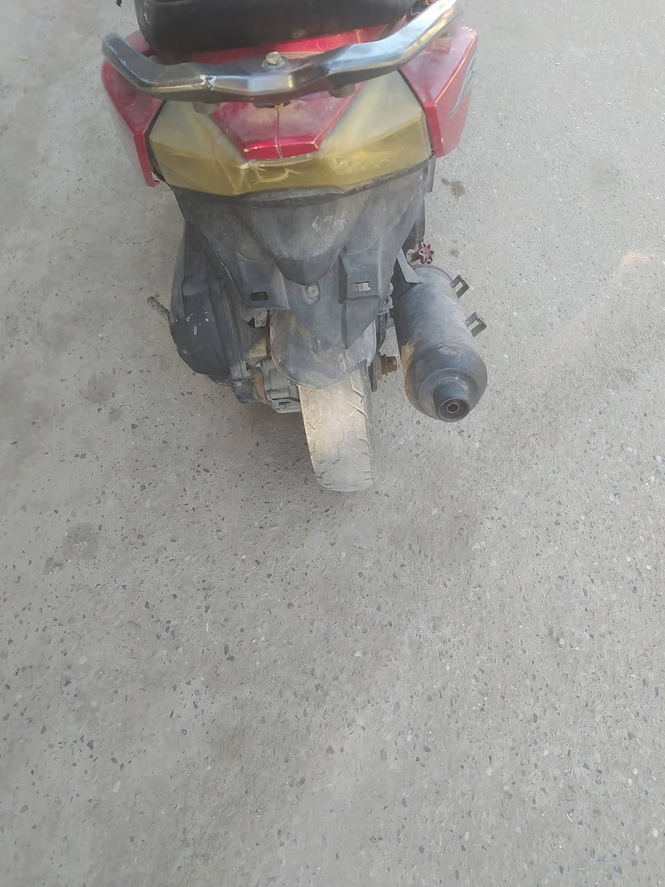 مرخصت لادمن دراجه اف اس صيني طافية ابيعلك هل الموجود كوم حديد كوم حديد مكاني بغداد الحرية شارع 30 

السعر (65)الف قفل قفل


**إذا كنت صاحب هذا الإعلان وتريد حذفه لأي سبب، رجاءا أرسل رسالة إلى الدعم الفني**