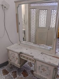 للبيع • أثاث غرفة • غرفة نوم
