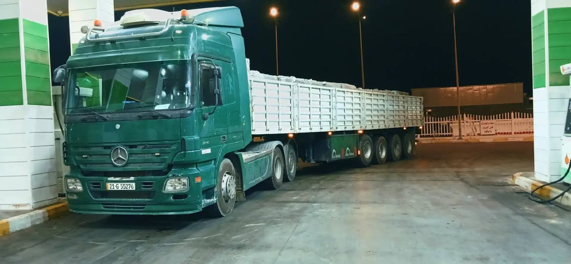 مارسيدس اكتروس سحال خلفي اورقم سليمانيه 2007 عربانه 4محاور سعر 570بيه مجال ***********كير توماتيك
