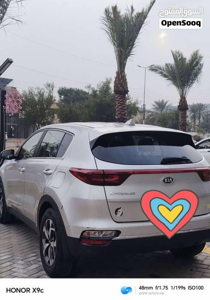 سلام عليكم للبيع سبورتج 2020 وارد امريكي لون سلفر حادثها جاملغ الايسر جه سايق فقط بدون ايرباك وبيه بارد قليل كلش بل باب وره الصدر
سلام عليكم
 للبيع سبورتج 2020 وارد امريكي لون سلفر حادثها جاملغ الايسر جه سايق فقط بدون ايرباك وبيه بارد قليل كلش بل باب وره الصدر 
مواصفات تحكمات استيرن شاشه جبيره تبريد قطعتين حساسات تنبيه امامي وضع قياده  معروفه مواصفات LX رقم انبار السعر 160الهاتف بيه مجال 
*********** واتساب
بغداد حي الجهاد
