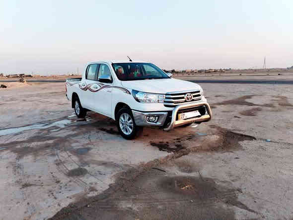 سلام عليكم فلاونزه للبيع موديل ٢٤ جديد كويتي كير او تماتيك  سعر 290  تجي فول تبريد قطعتين شاشه كامره دوار الكشن الورا قطعتين مكفوله كفاله عامه ماشية ٦٠ الف مكان سياره ناصريه رقم ذي قار جديد سنويه ٢٠٣٠ رقم نكليزي  بسمنه  ترهم مراوس حسب القناعه سياره فول رقم تلفون *********** بي واتساب ناصرية
