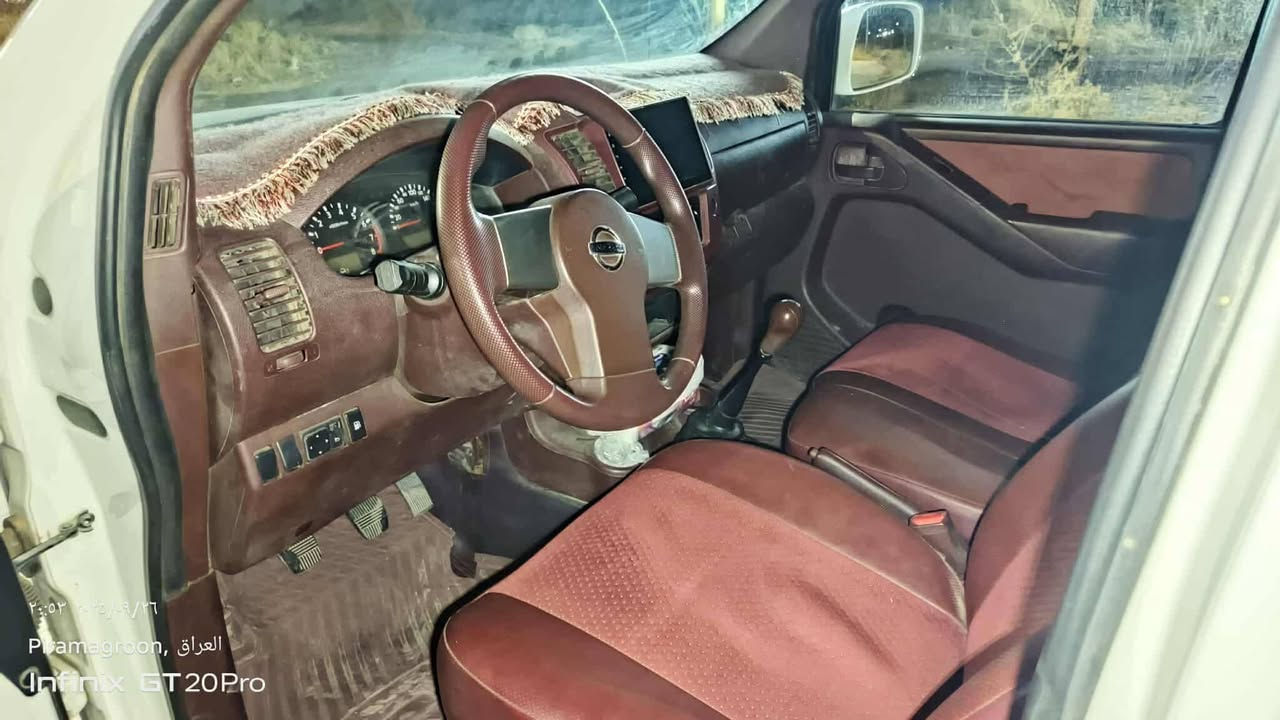 نيسان نيفارا ٢٠١٠ كير عادي بفرۆشن سه نه وى تازهيه2026 
للاتصال *********** وتساب
