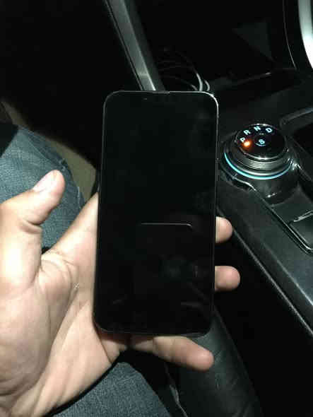 السلام عليكم 
13 برو ماكس للبيع 

مستبدل شاشه وضهر مفطور 

ذاكره 256

بطاريه 81

فيس إيدي شغال 

جهاز كله شغال ع فحص 

السعر 490 ألف فقط 

مكاني رمادي 

***********
