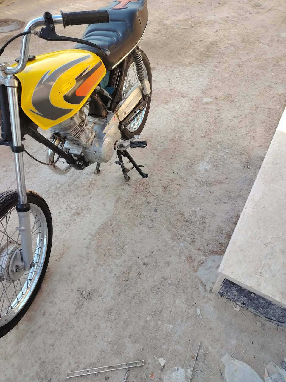 ربعة كير كلوك ٣٠٠ وبيها مجال مكان شارع مطار نجف بيها صوت دشالي خفيف


**إذا كنت صاحب هذا الإعلان وتريد حذفه لأي سبب، رجاءا أرسل رسالة إلى الدعم الفني**