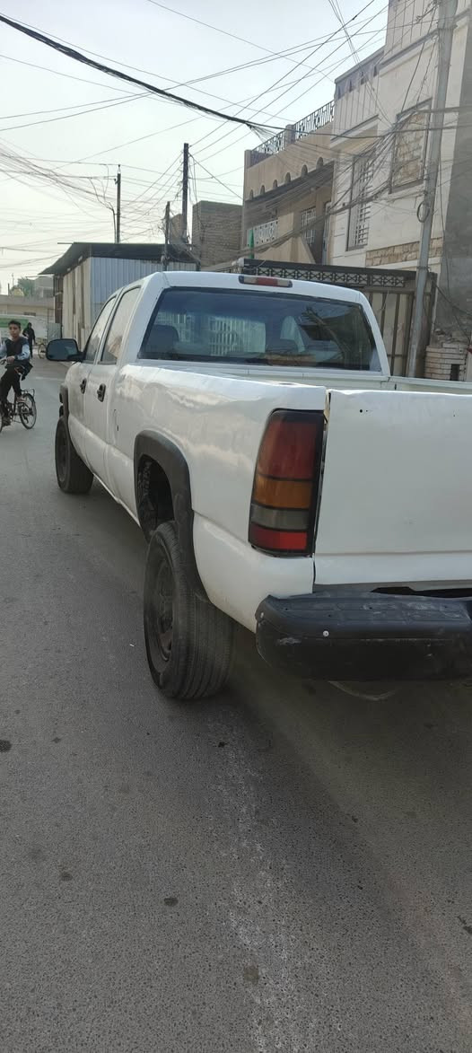 سلفادور ٢٠٠٦ مزاد وزارة الداخلية باسمي الكتاب جاهزه للترقيم مكان البياع السعر ٣٥ قفلها مناسب جدا ***********
