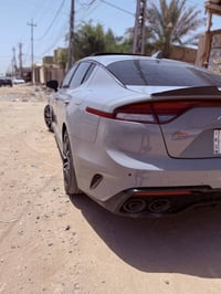 كيا ستنكر • ٢٠٢٣ • حادث جانبي