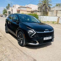 كيا سبورتج موديل 2023وارد امريكي لون اسود  رقم بغداد بسمي   بنيد وجامل...