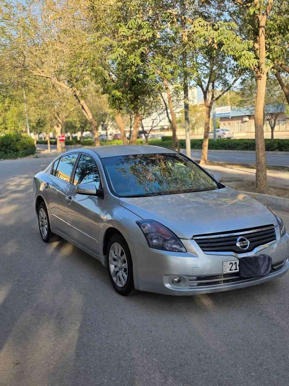 بەناوی خوای گەورەومیهرەبان نیسان ئەڵتیما2007 گێر ئۆتۆماتیک و عادی
مواسەفات
بەسمەیە
حاسەیە
کامێرایە
شاشە ئایپادەی بۆ بەسراوە
پاتری تازە،سیستەمی غازی بۆبەسراوە،غازوبەنزینە،
 گێڕ و مەکینە بە شەرتی ١٠٠فیتەر کامل سێرڤسی کراوە ڕۆنی مەکینە و هایدرۆلیکی گێری تازە بۆ گۆڕاوە
سەیارەکەشەش بارچەی بۆیاغەبەبێ ناوگرتن بۆکاڵبونەوەبۆیاخکراوە،  ڕەقەم سلێمانیە تەحویل و وەکالەوخرامەبە شەرت ،سەنەوی تا2030تازەیە،شوین کلار،سعر66گڵاومعاملە
***********
***********
