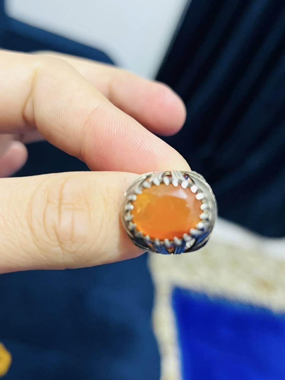 يماني مشمشي جمال ودلال يلبس بل خنصر 35 الف بيع سريع مكاني حي اور


**إذا كنت صاحب هذا الإعلان وتريد حذفه لأي سبب، رجاءا أرسل رسالة إلى الدعم الفني**