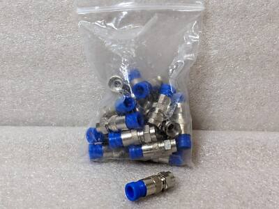 متوفر كابسات و فيش كبس . وفايندرات


**إذا كنت صاحب هذا الإعلان وتريد حذفه لأي سبب، رجاءا أرسل رسالة إلى الدعم الفني**