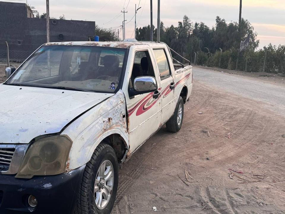 سياره كريت ويل  للبيع بسمي مديل 2006
السعر 25🌹وبيها مجال 
***********
