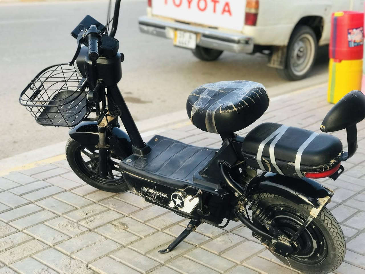 دراجه شحن بطاريات جديده 
لسعر 150 الف وبي مجال 
تصل ***********
