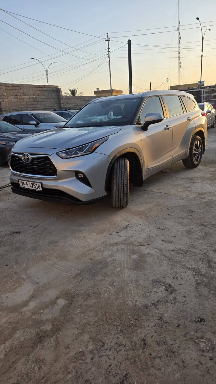 بسم الله الرحمن الرحيم 
تويوتا هايلندر هايبرد XLE 2023
2023 TOYOTA HIGHLANDER HYBRID XLE
رقم الشاصي 
5TDKBRCH9PS575262
تبديل دعامية فقط بدون دواخل شرط بدون صبغ
فول مواصفات 
فتحة سقف
تدفئ كشنات
كشنات خلفي منفصل

مرقم صلاح الدين  ثاني يوم تحويل
العنوان الشرقاط اجميلة 
للاستفسار اتصال او  واتساب 
***********
