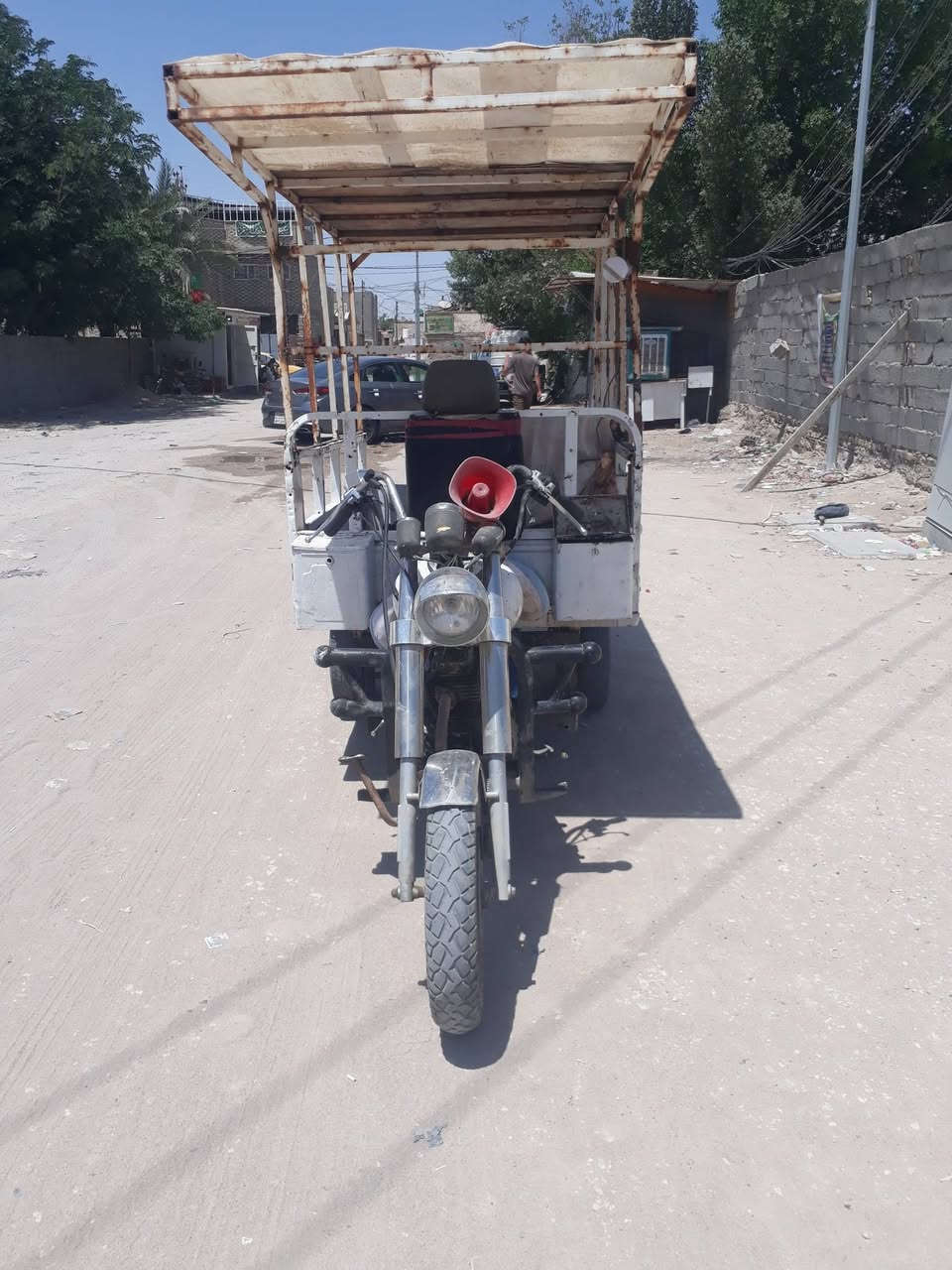 سلام عليكم ستوته البيع محرك نضيف كرنك بستم كلجات جدد عينه كويل طاسه  ناريه جدد كير جدد نمرهو الي تفر الكير بوكس جديده صوته ناعم محرك سنويه بدون راعي استنساخ  مكاتبه شارع ركبه بيها لحيم ولشاصي بي لحيم تخم تاير جدد دبلات جدد يدات سكان جدد بريك امامي جدد سعرها 650 بدون محجر بيها مجال قليل اقرا المنشور قبل لا تتصل او تجي خاص *********** رقم هاتف شاري تصل او راسل لا تعلق ع منشور مكانها نجف نجف اذ وحد يريد بس محجر 65 وبي مجال قليل
