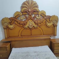 غرفه اخشاب مستعمله للبيع نظيفه جدا جربايه نفرين ميز مرايه زاويه ملابس ...