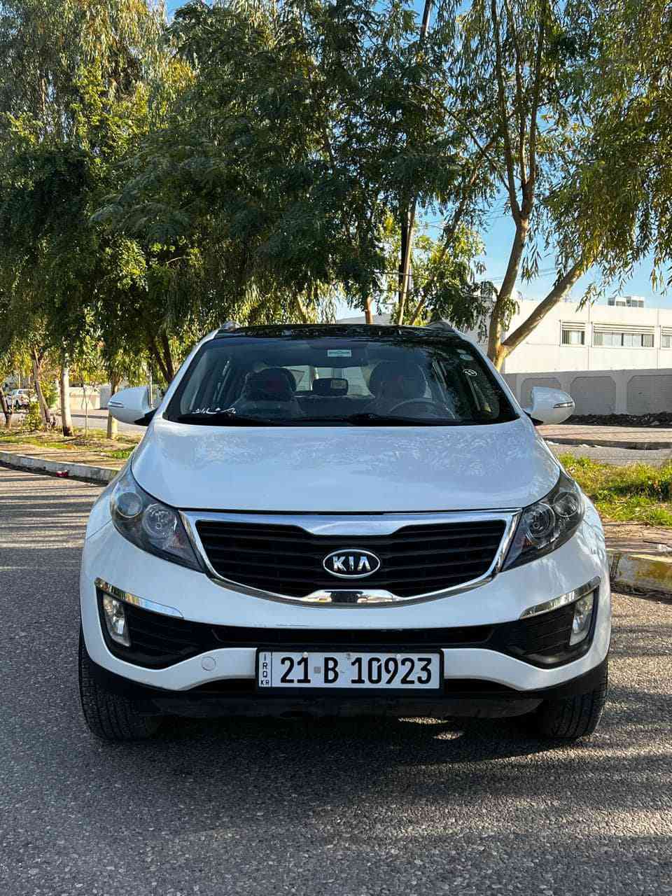 سلام عليكم
كيا سبورتج 
موديل 2011
محرك 20
صرف بخار مابي
رقم سنويه جديد
اربع تايرات وياله كله جدد
موصفات معروفه
سقف بانوراما 
جامات كهربائي 
كهربائيات كله شغاله 
دواخل لونين
سياره بيها اقل من قطعه صبغ جاملغ امامي بدون دواخل
وقطعه تعديل بارد صغير
الاستفسار /***********
سعر 138 وبيها مجال
