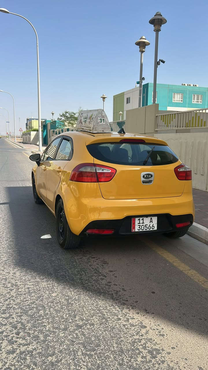 السلام عليكم كيا ريو هاتشباك موديل ١٢ وارد امريكي للبيع محرك 1600 gdi هيئه وغرامات مصفره رقم الانكليزي وهزه جديده باقي التفاصيل خاص او الاتصال *********** السعر ٦٧ وبيهه مجال المكان مدينة بسماية
