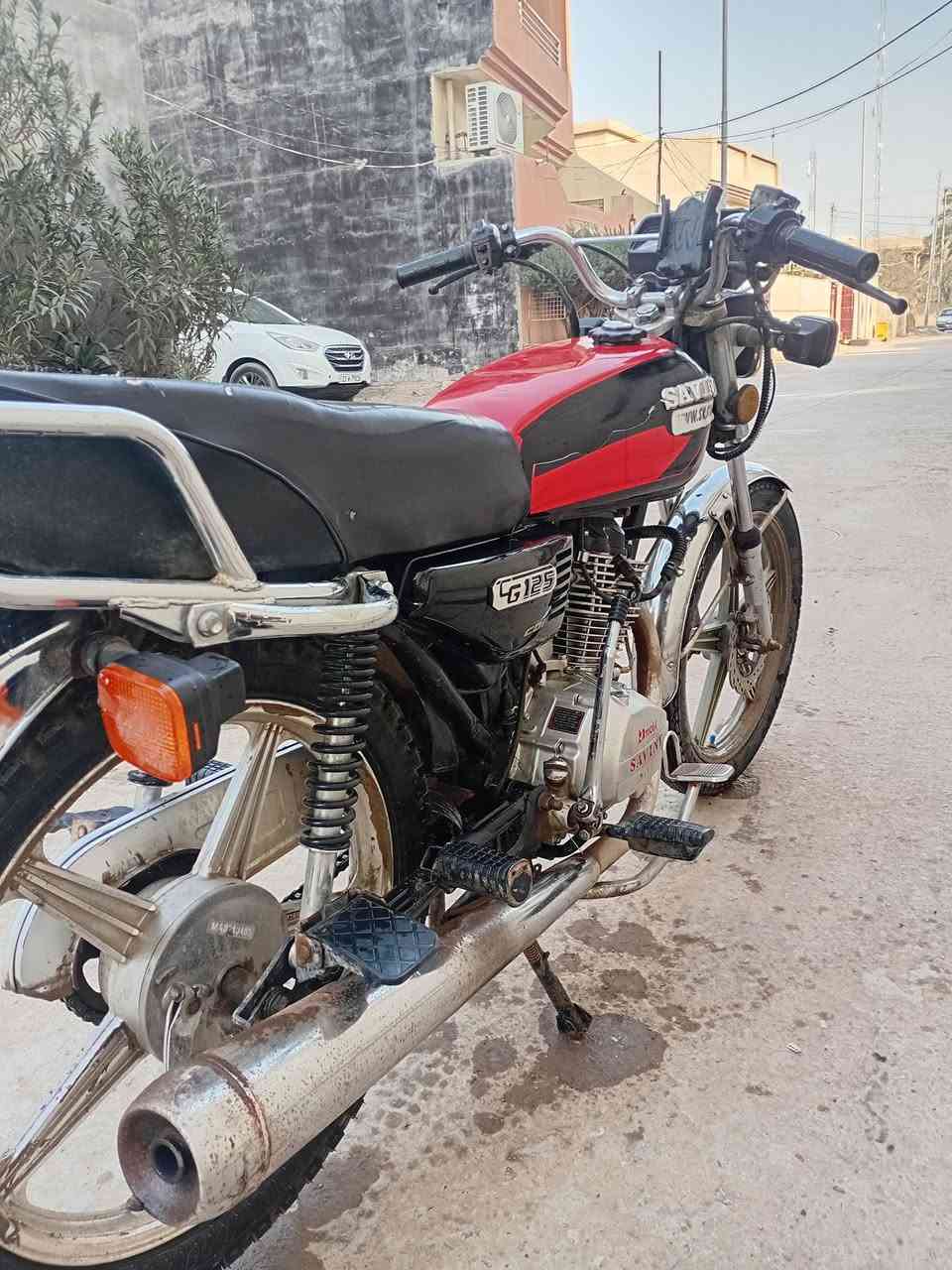 سيفان ٢٠ مابيه اي نقص مكينه خرسه  كهربائيات كامله المكان ديالى خالص السعر ٣٧٥ بيه محال رقم ***********
