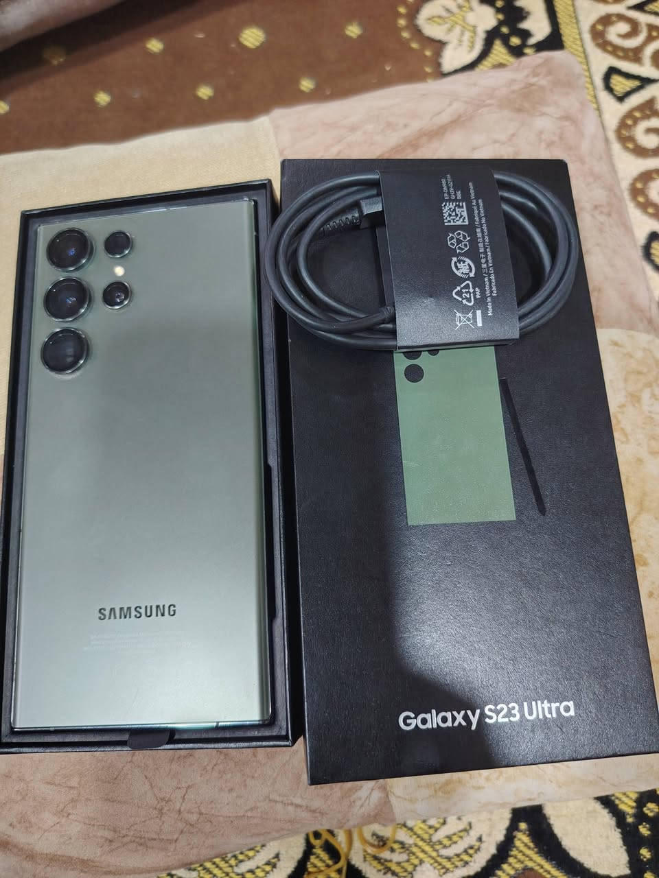 إس ٢٣ ألترا
ذاكرة ٢٥٦
عشوائيه ١٢+١٢
لون مميز
شرق اوسط خطين
جديد مكفول 
مكان نجف ***********
