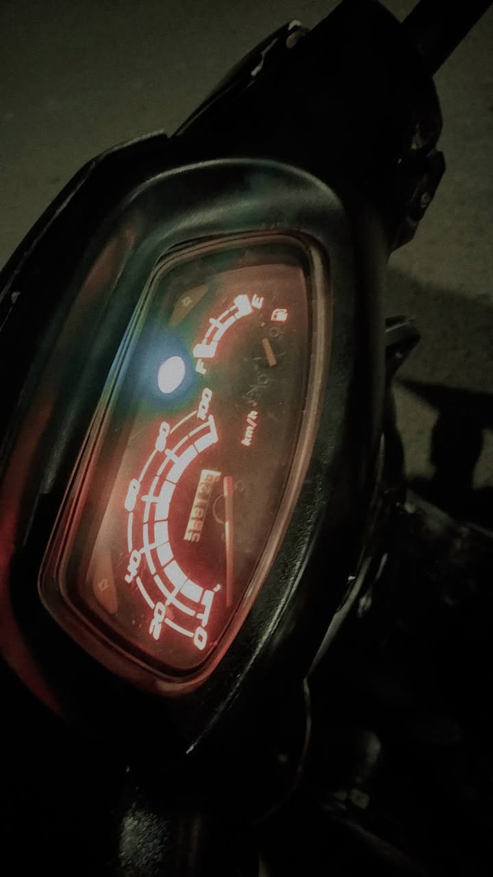 سلام عليكم البيع دراجه سبيسي ياباني نضيفه دبلات نضيفه اليتات اشاير هورن تايرات نضيفه شغاله سلف هندر العنوان ديالئ المقداديه لاتصال عل الرقم ***********
