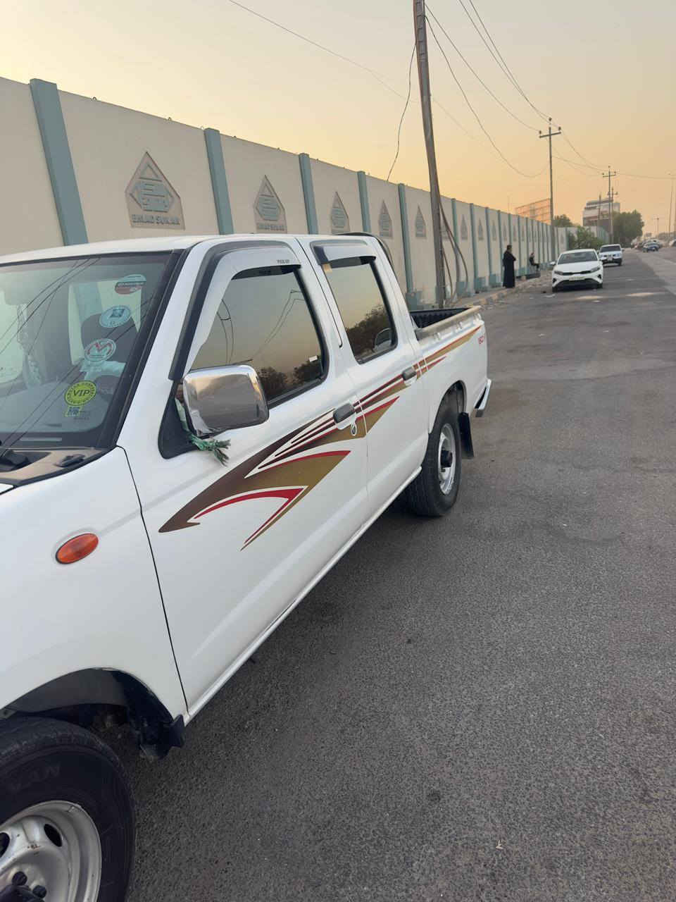 السلام عليكم بيكم نيسان 2016
رقم اربيل القديم السياره بيها جاملغ البصوب السايق امبدل ولبنيد بي اقل الربع امصلح والباب الوره السايق بي تصليحه قليله والباقي مكفول العنوان النجف الرضويه 
السعر 165وبيها مجال 
الرقم ‏‪***********‬‏
