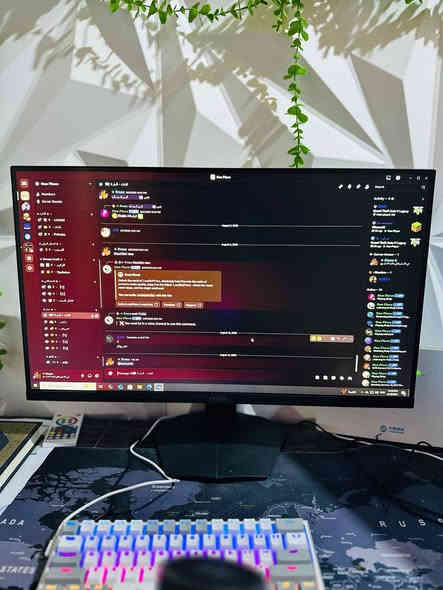 🔺بيسي كيمنك للبيع 🔺
مواصفات الكيس👇🏻
Intel 13400F
RTX 3070 8G
RAM 2x8 16G
M.B H610
SSD 1T 
PU 750W
————
🖥️ مواصفات الشاشة 👇🏻
MSI G274F
27INCH 
180HZ
IPS
FHD
1MS
———
🔋UBS 3000VA Offline 
————
هدية 🎁 
⌨️ كيبورد ~ ريدراكون
🖱️ماوس ~ بلودي
 🎙️مايك خارجي ~ COCONISE
 🎧 سماعة ONIKUMA K9
———-
السعر خاص
———-
🏠العنوان : بصرة - كرمة علي 
للاستفسار : ***********
