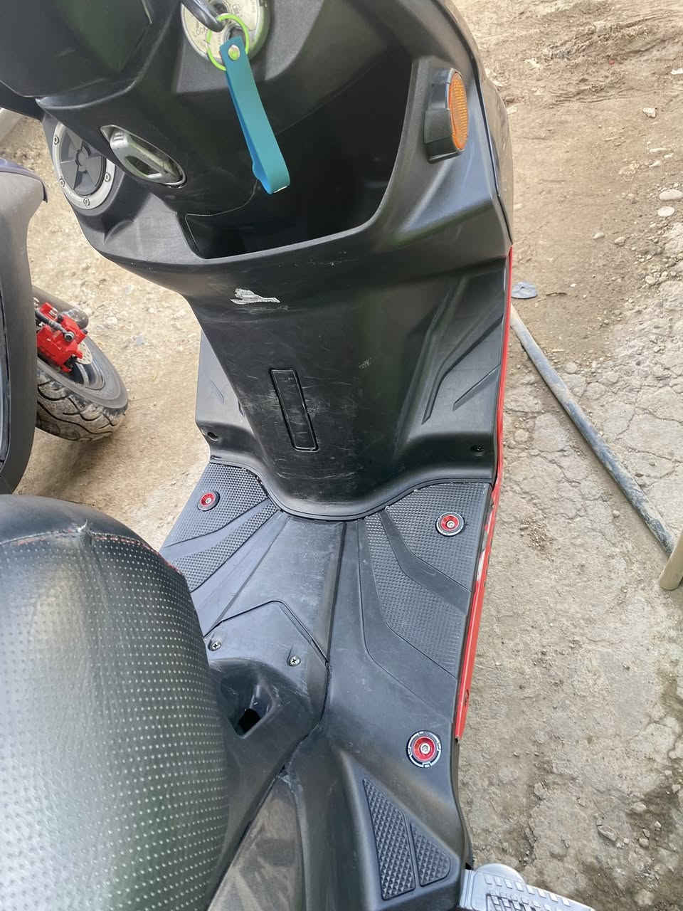 سلام عليكم دراجه جيتي ار للبيع مكفوله كفاله عامه برغي ممفتوح كلشي بلادي كفرات مختمه تجي تفحص وتاخذ امانه الله دراجه مصارلها شهر او شهرين تقريباً من نازله رمبه وسعر خاص ***********
