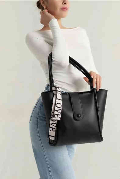 نجتهد من اجل ان تكونين مميزه 
الجمال والذوق والجوده 
الموديلات داخل المنشور 👇🏿👇🏿👇🏿👇🏿👇🏿
#واتساب ***********
#الجميع

       💐اهلاً وسهلاً بكم
