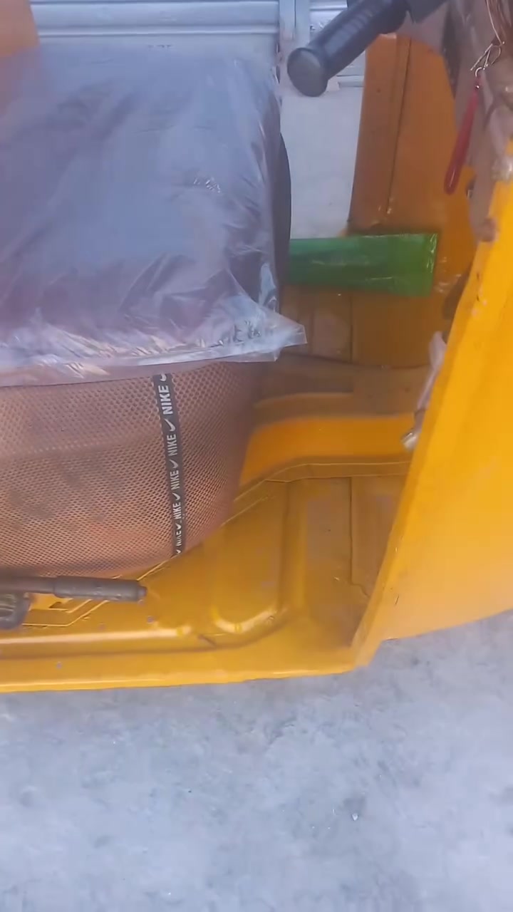موديل ١٨ شهر ١١ رقم وسنويه 
شراي يخابر ***********

