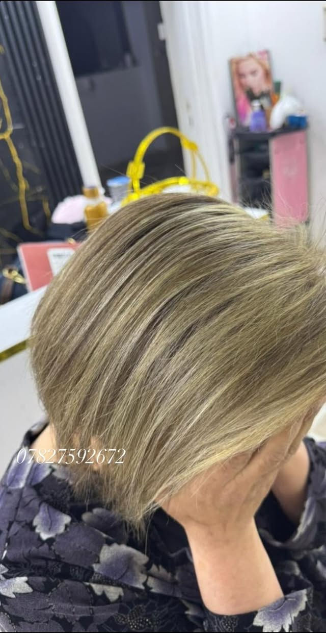 #لبنان_بيوتي
أقوى عروض لميش وصبغ الشعر✨✨
♦️وبأسعار تنافسيةةةةة♦️
"حسب كثافة وطول الشعر"🪷
#طالباتنا الهن خصم خاص🤭❤️
 العرض لمدة محدودة
*********** 📞 
العنوان-الديوانية /العروبة الاولى -مجاور عسل الملكة
