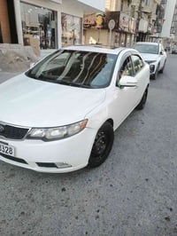 سيراتو 12 فول مواصفات بصمه تحكم. شفتات. فتحه 6نمر شاشه حساسات خلفي  كي...