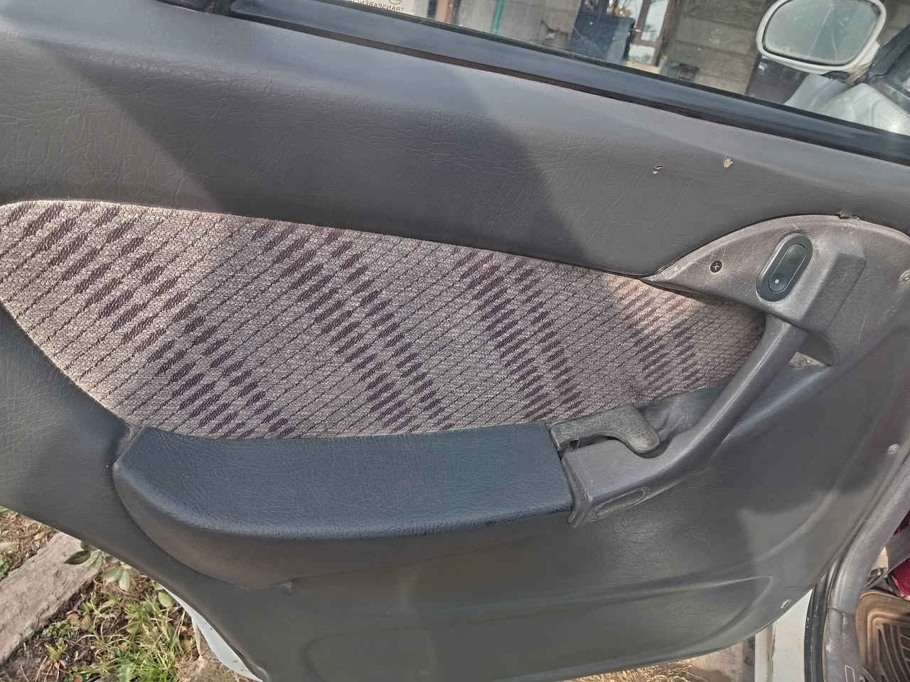 سلام عليكم اسبرو موديل 95 البيع محرك مفتوح كير عادي سياره خير من الله كهرباياته كله شغاله رقم بغداد هزه جديده سياره بسمي *********** //*********** /بغداد/اليوسفيه /قرب معمل زينب السعر 33 وبيه مجال.   ترهم مراوس
