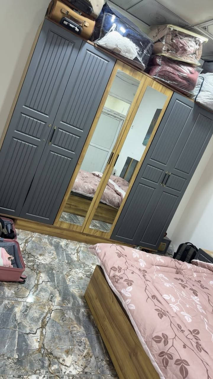 للبيع لغرض السفر
 غرفة النوم جديدة
والكاونتر من شهر مسوي

 طباخ اخو الجديد


**إذا كنت صاحب هذا الإعلان وتريد حذفه لأي سبب، رجاءا أرسل رسالة إلى الدعم الفني**