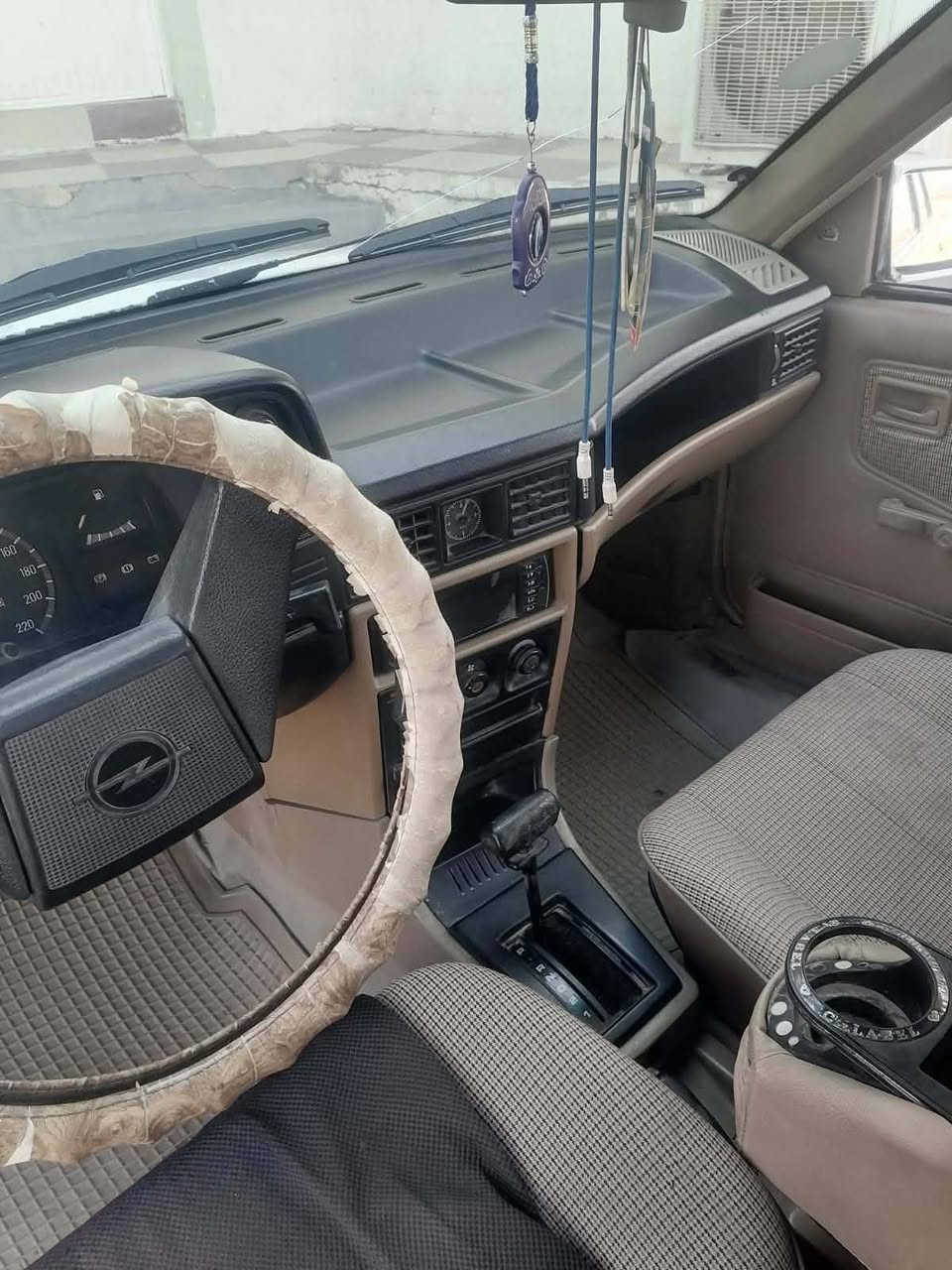 اوبل كاديت مشروع وطني  سنوية جديد صبغ بلادي 
اخوان خابرو رقم صاحب سيارة ما أجاوب خاص
*********** كركوك, العراق
