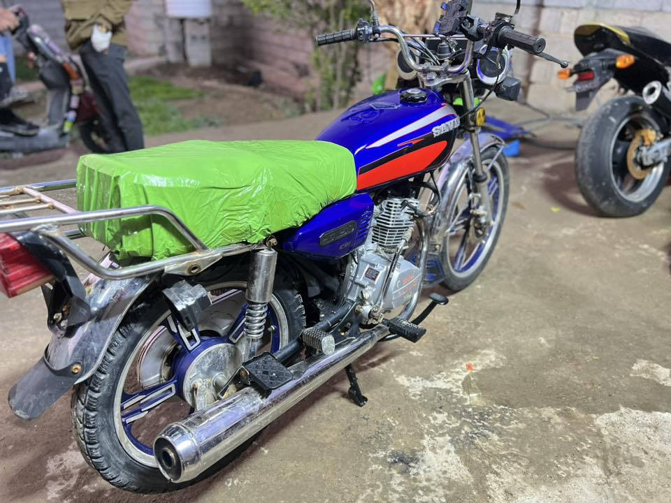 سلام عليكم سيفان 2021 مختمه سونك 

مكينه مكفوله مامفتوحه كامله مابيه نقص 

أوراق كاملات _ 5 مكاني ديالى بعقوبه 

سعرها 400 وبيها مجال 

ستفسار - ***********
